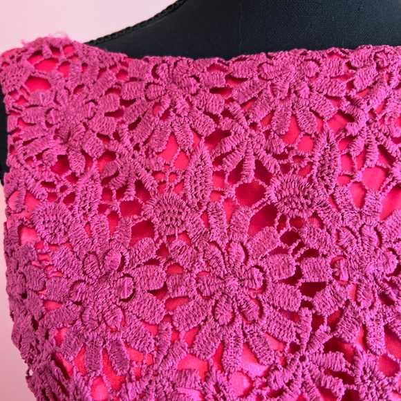 Dress - Picture 8 of 9